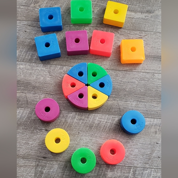 *Vintage* Fisher-Price Creative Blocks - Picture 2 of 5